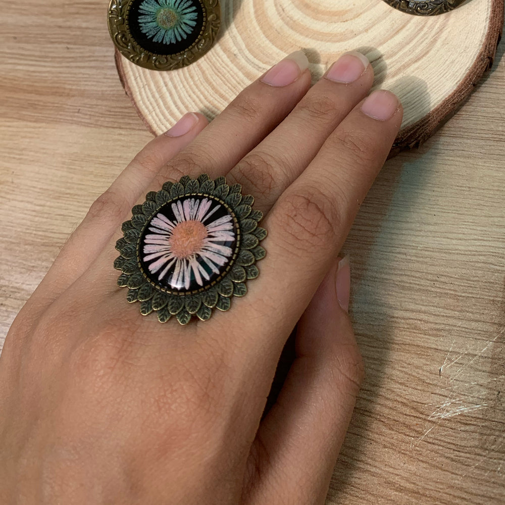 Pink Aster Vintage ring