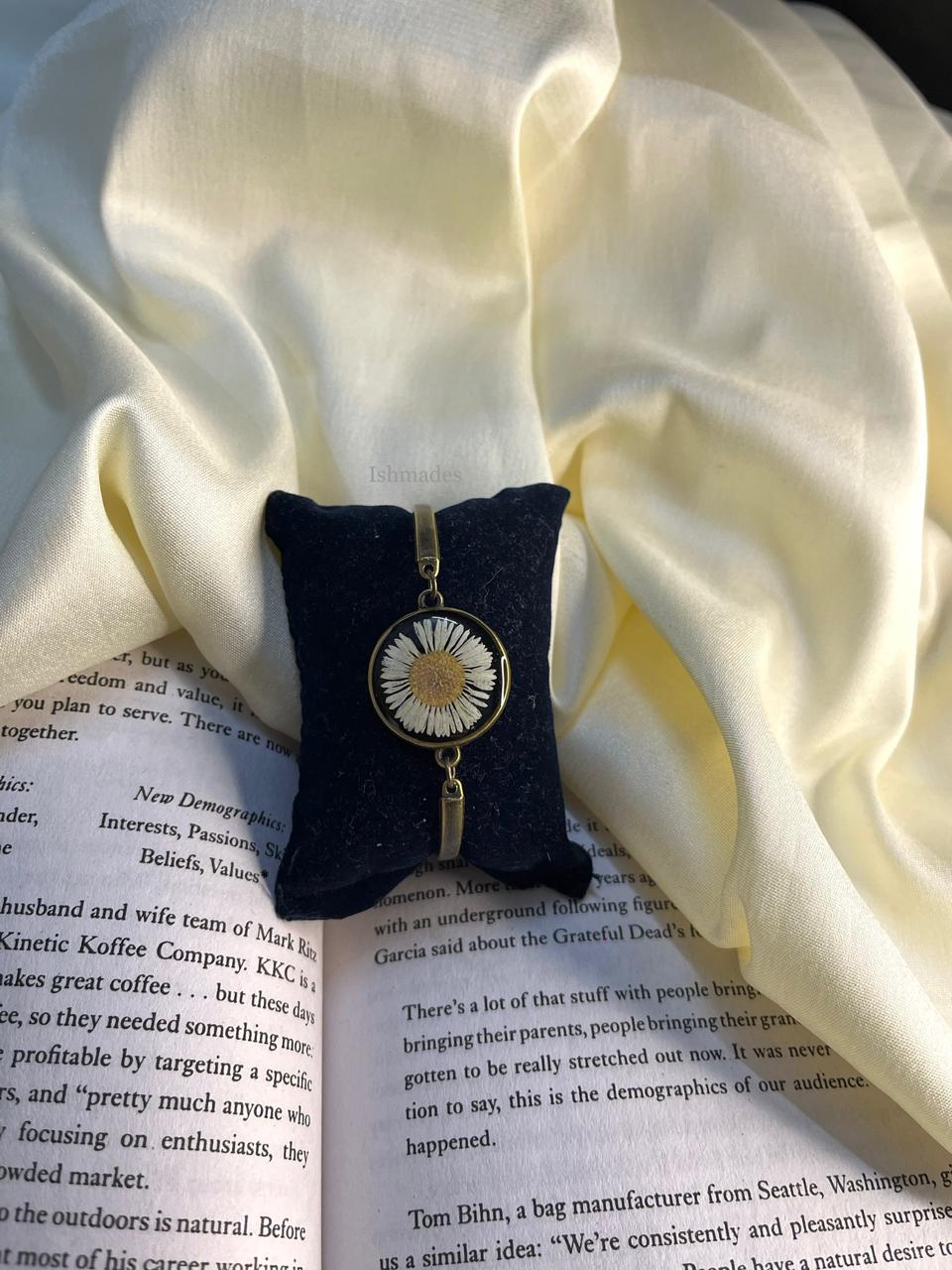 Asteria Antique Bracelet