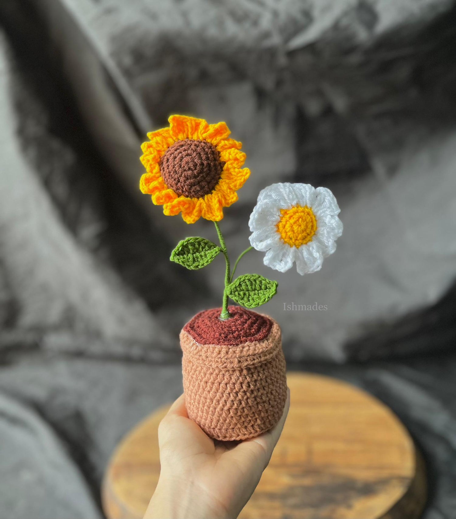 Crochet sunshine pot
