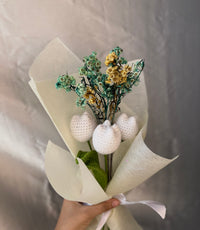 Tulip & Daisy Harmony bouquet