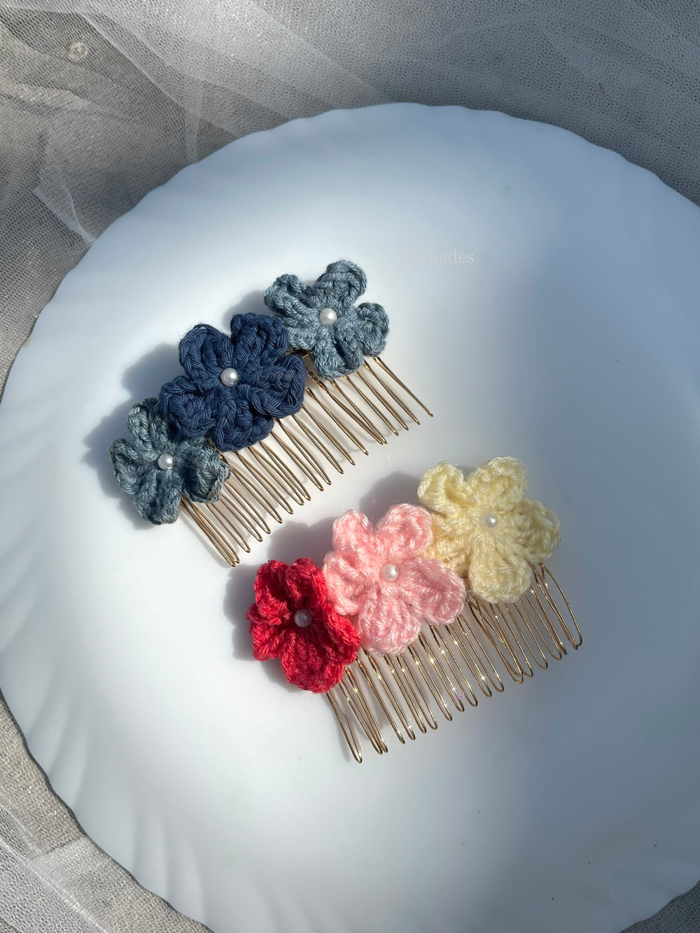 Floral hair comb clip