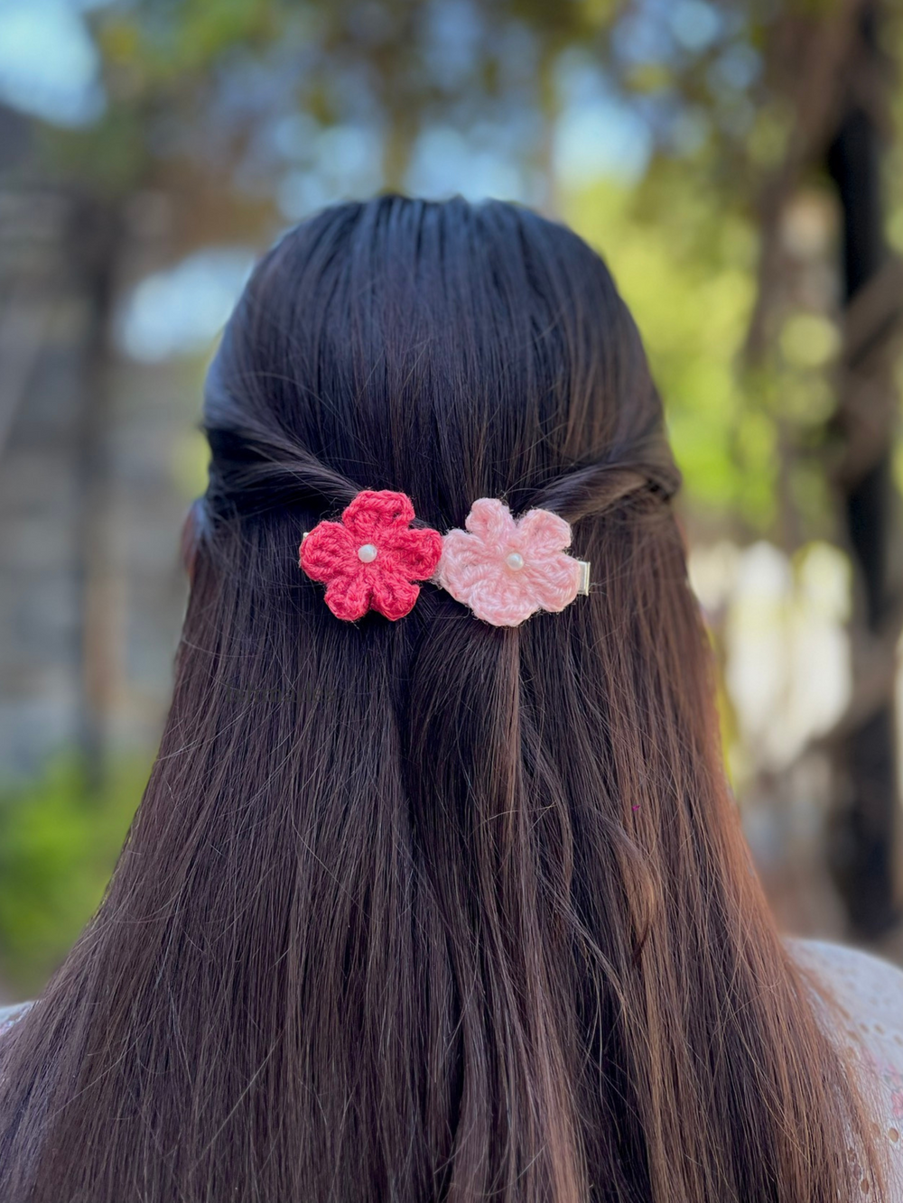 Floral crochet alligator