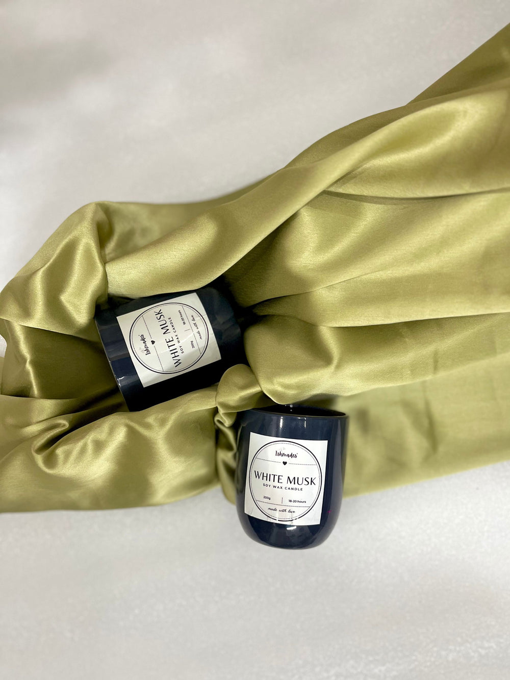 White musk soy candles (set of 2)