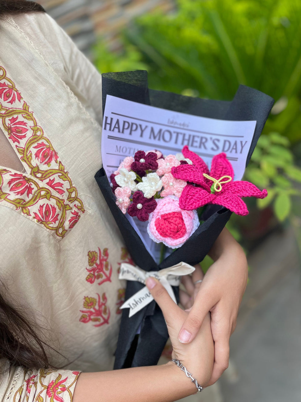 Mother's day crochet bouquet