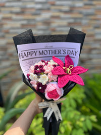 Mother's day crochet bouquet