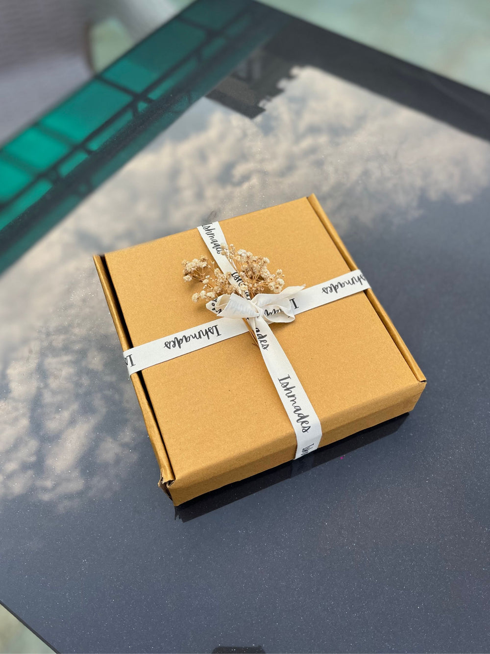 Whisper of love hamper