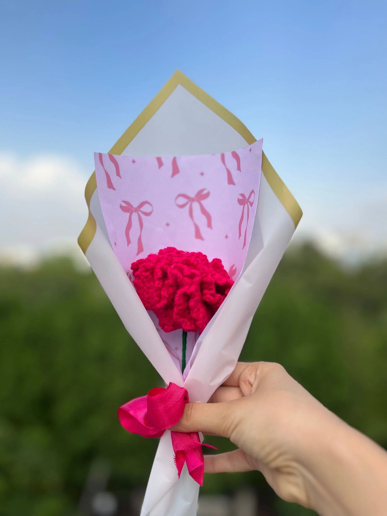 Bow carnation bouquet