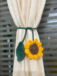 Crochet sunflower charm - 3 in one delight
