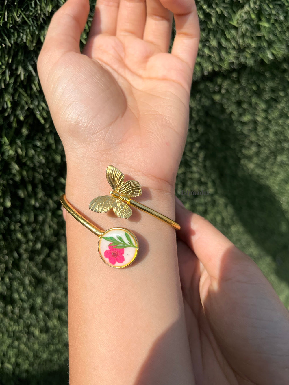 Bloomfly bracelet
