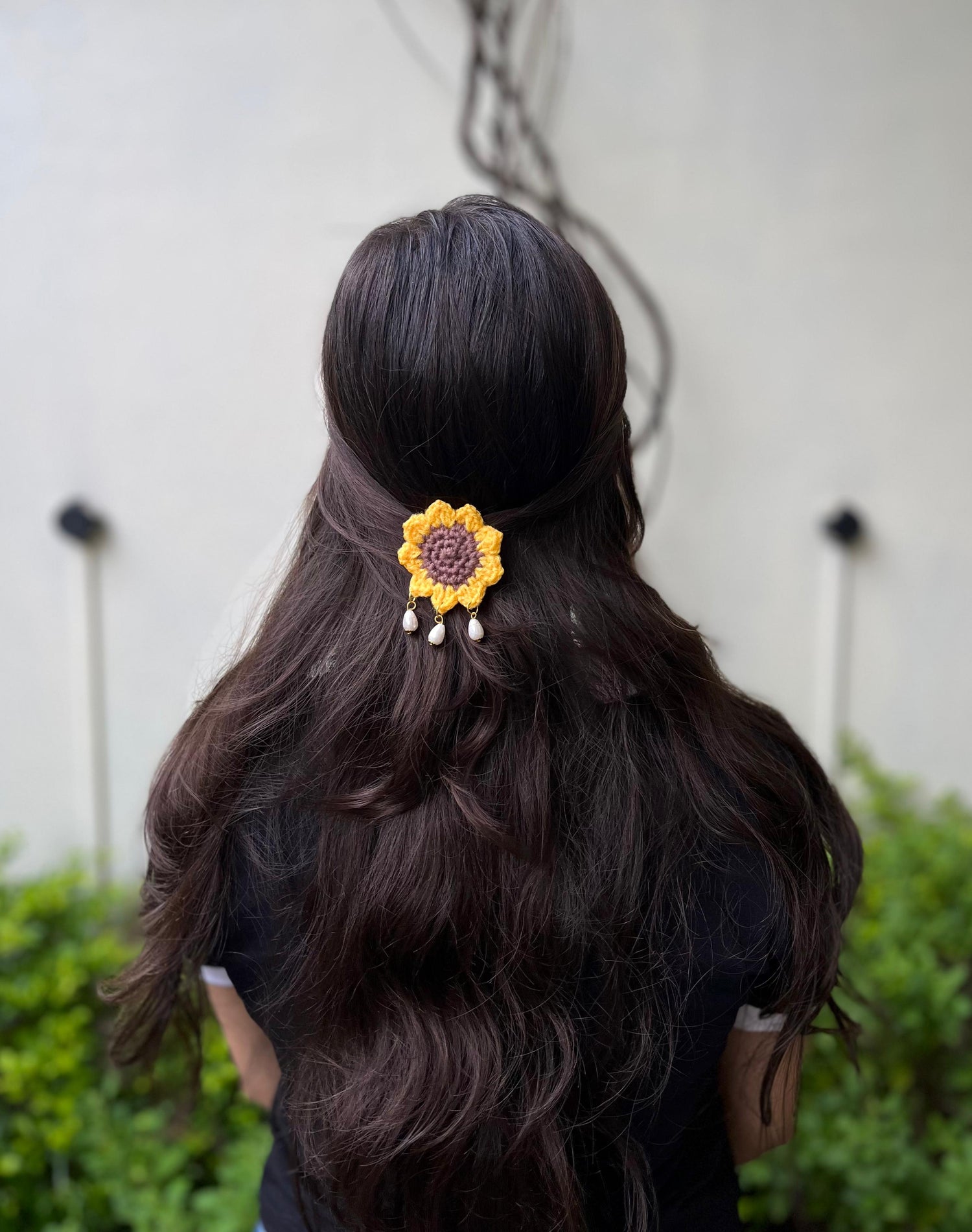 Moti phool hairclip (Sunflower)