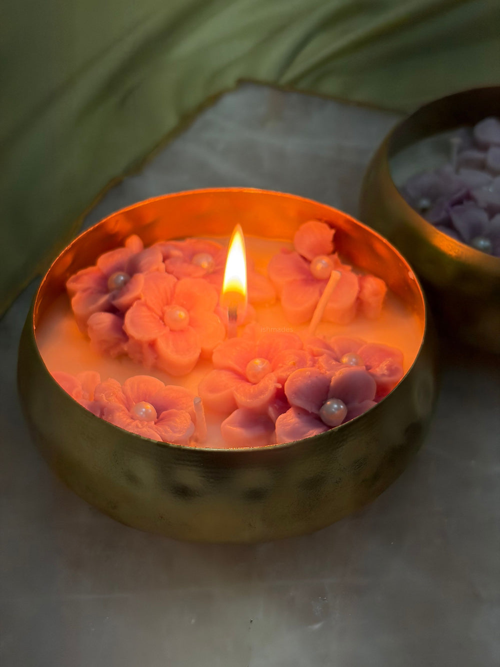 Floral urli candles